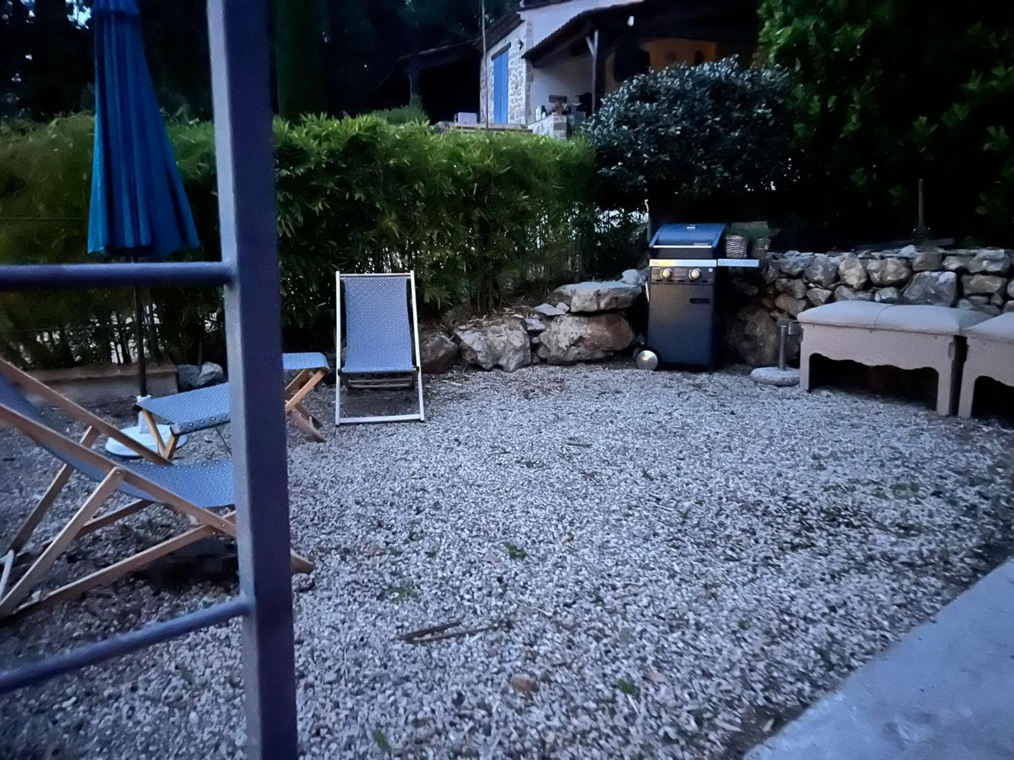Вилла Domaine Geodora, Parfumeur En Provence Монтору Экстерьер фото